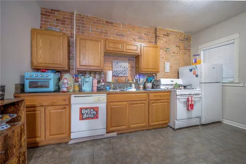 $659,000 | 1017 West 39th Street, Kansas City, MO 64111