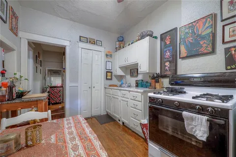 $659,000 | 1017 West 39th Street, Kansas City, MO 64111