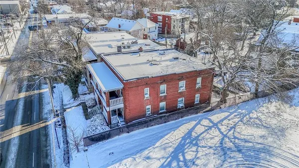 $659,000 | 1017 West 39th Street, Kansas City, MO 64111
