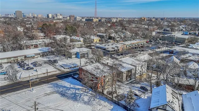 $659,000 | 1017 West 39th Street, Kansas City, MO 64111