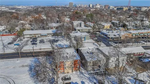 $659,000 | 1017 West 39th Street, Kansas City, MO 64111