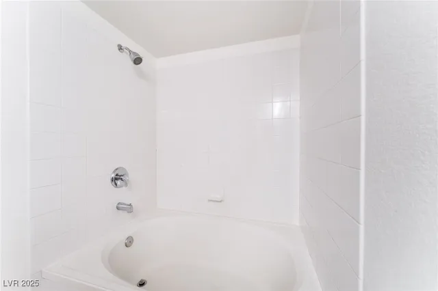 $1,465 | 6650 West Warm Springs Road, Unit 2134, Las Vegas, NV 89118