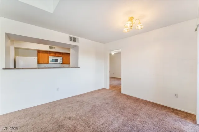 $1,465 | 6650 West Warm Springs Road, Unit 2134, Las Vegas, NV 89118