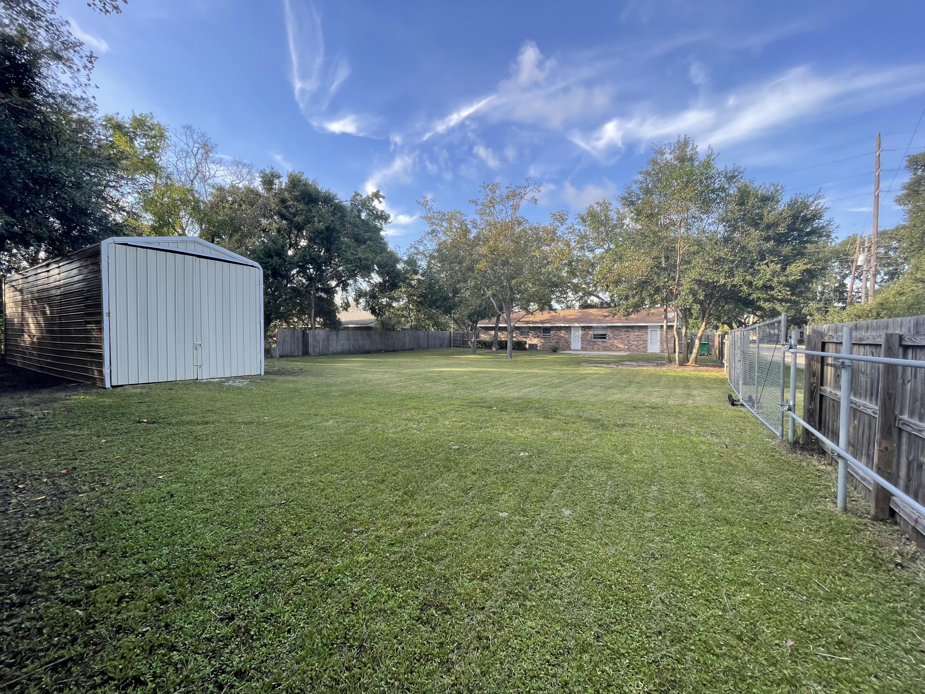 2221 Switzer Road Gulfport, MS 39507 - Photo 2 of 10 Photo Oct 14, 4 34 08 PM