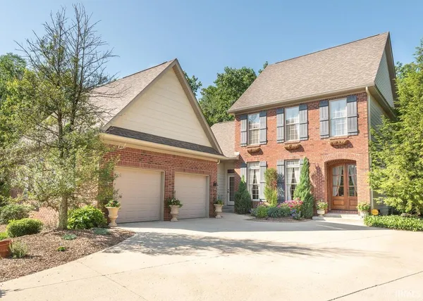 $832,000 | 4941 N Street, Bloomington, IN 47404