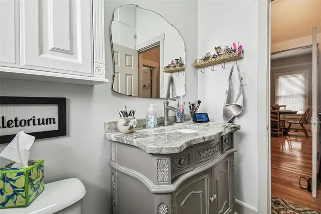 a view of a house with swimming pool and a yard