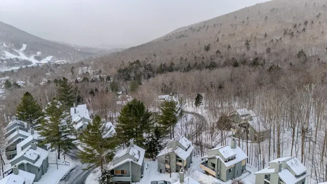 $675,000 | 3 Big Bear Lane, Lincoln, NH 03251