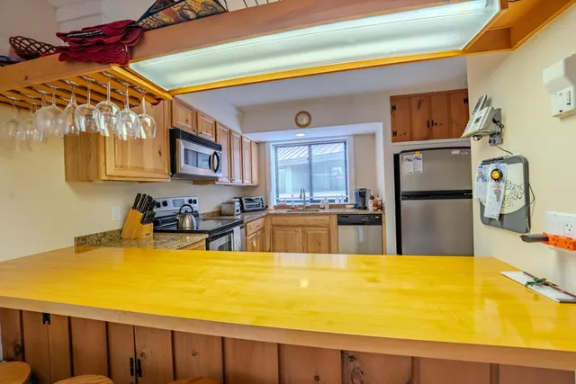 $675,000 | 3 Big Bear Lane, Lincoln, NH 03251