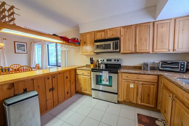 $675,000 | 3 Big Bear Lane, Lincoln, NH 03251