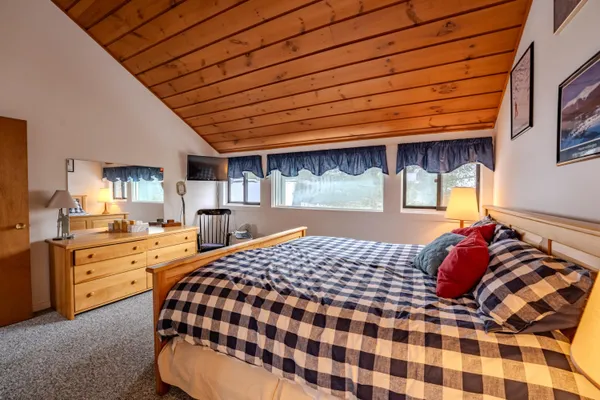 $669,900 | 3 Big Bear Lane, Lincoln, NH 03251