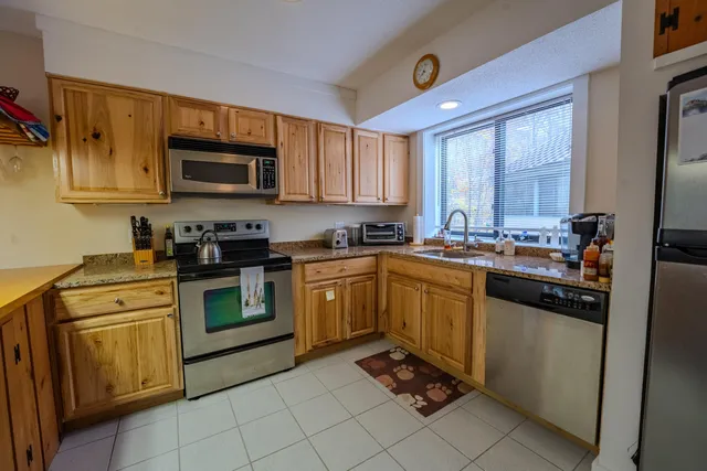 $675,000 | 3 Big Bear Lane, Lincoln, NH 03251