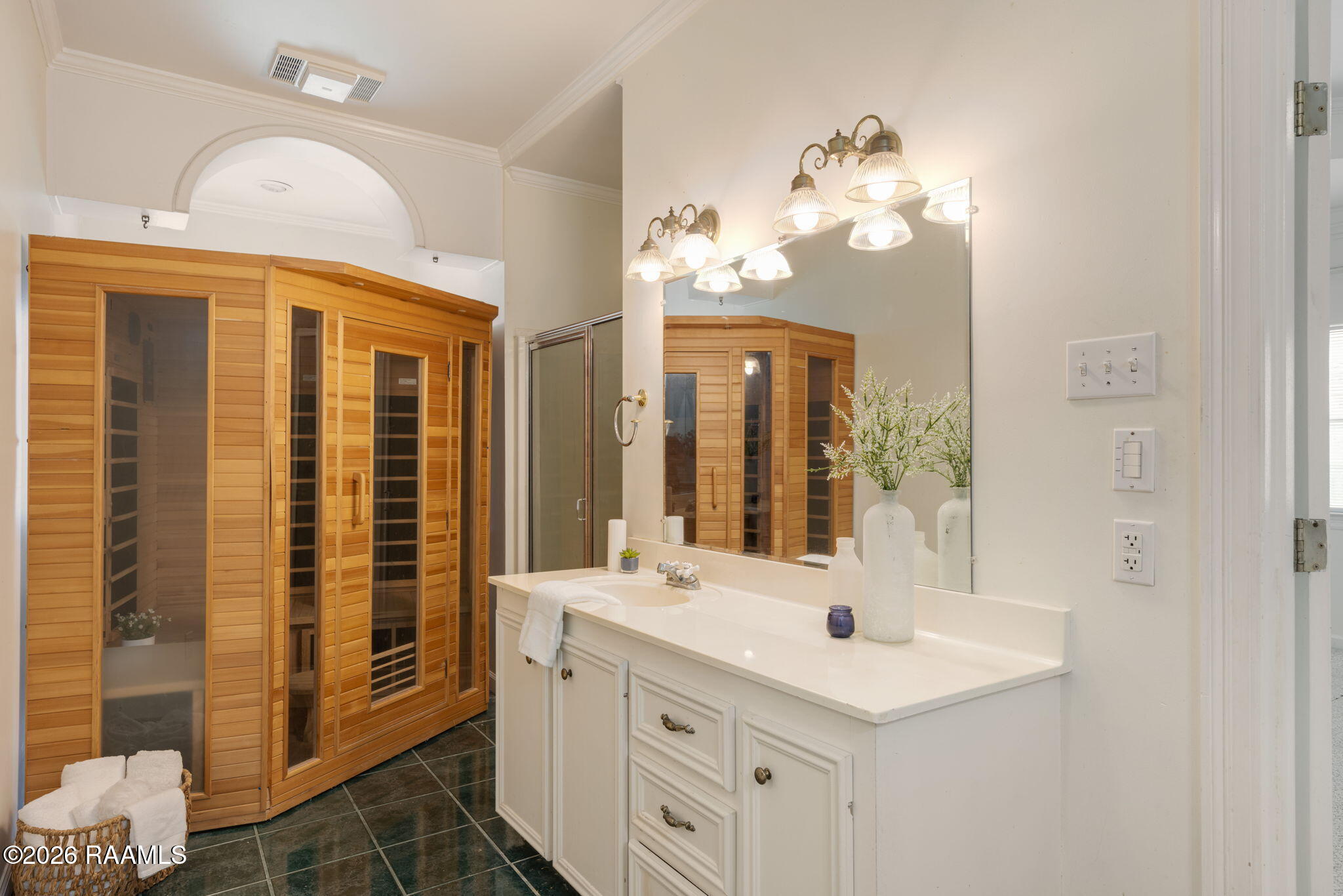 509 Bellevue Plantation Road Lafayette, LA 70503 - Photo 20 of 49 Primary Bathroom