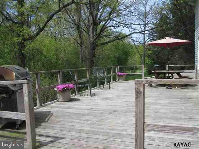 430 Old Rte 30 Biglerville, PA 17307 - Photo 4 of 19 Gallery Image 4