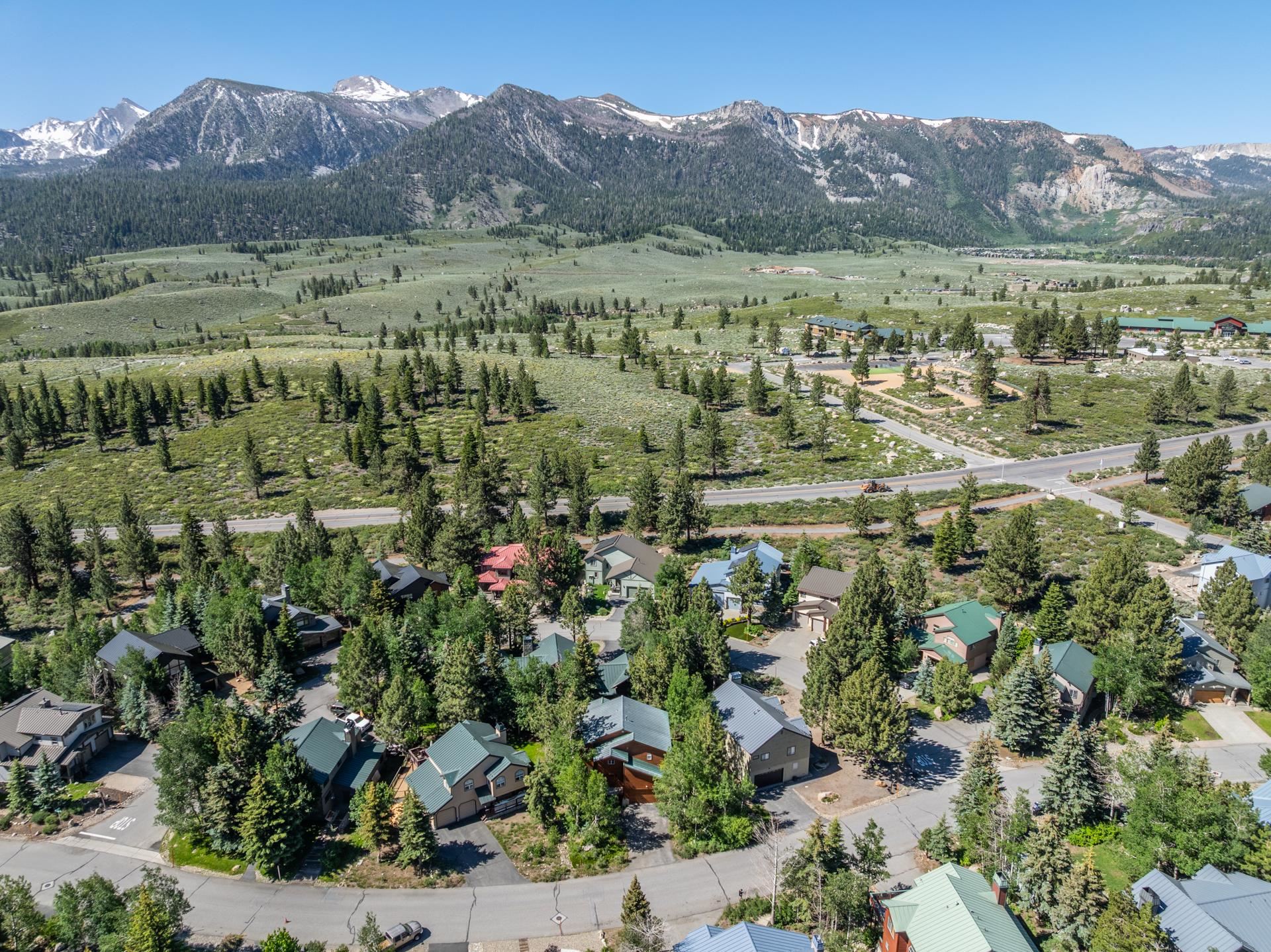 372 Wagon Wheel Road Mammoth Lakes, CA 93546 - Photo 49 of 50 an aerial view of a town with couple of houses