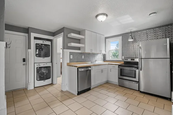 $449,900 | 690 Northeast Lowry Avenue, Minneapolis, MN 55418