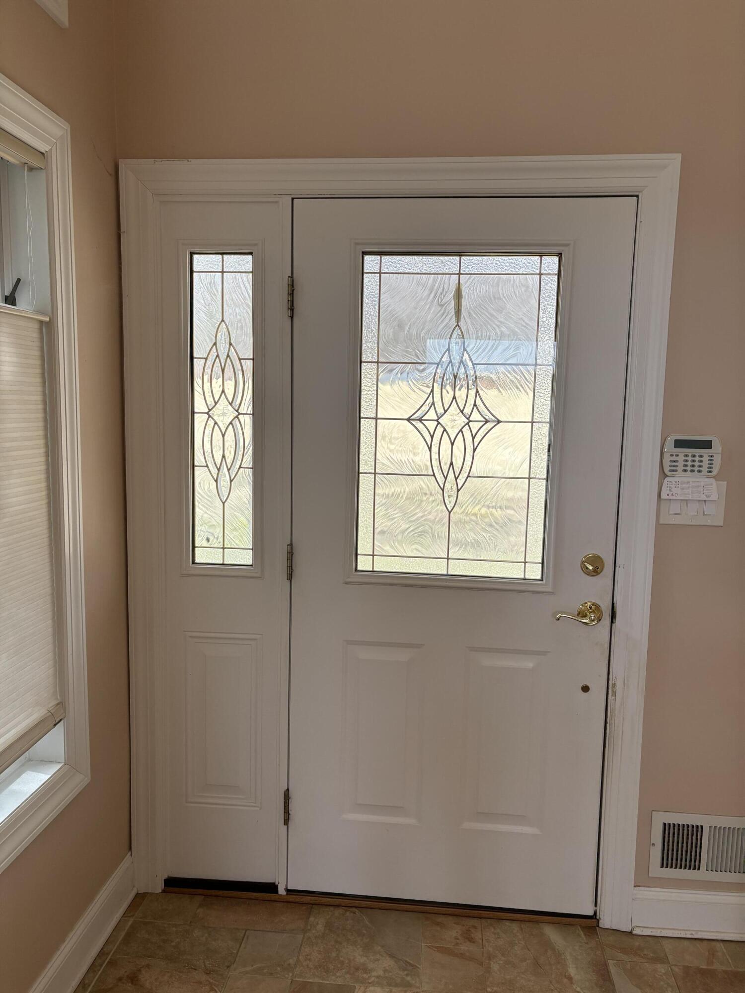 38 East Point Road Kunkletown, PA 18058 - Photo 15 of 51 front door