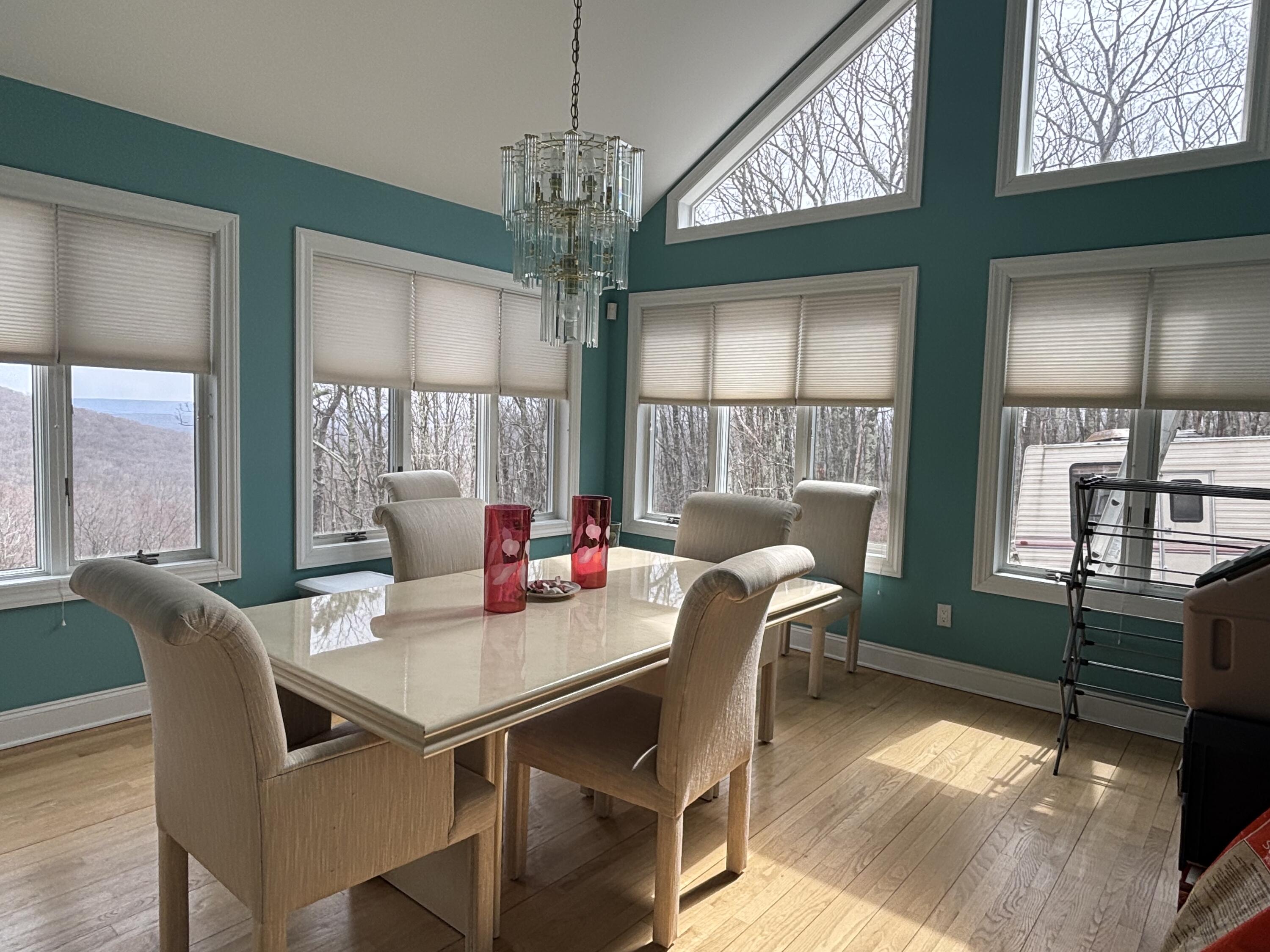 38 East Point Road Kunkletown, PA 18058 - Photo 7 of 51 dining rm