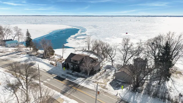 $799,000 | 7911 North Shore Drive, Spicer, MN 56288