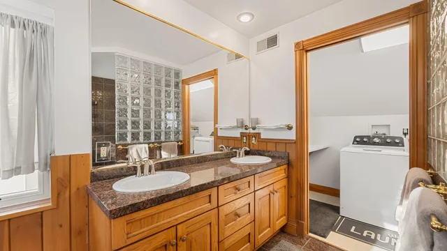 $799,000 | 7911 North Shore Drive, Spicer, MN 56288