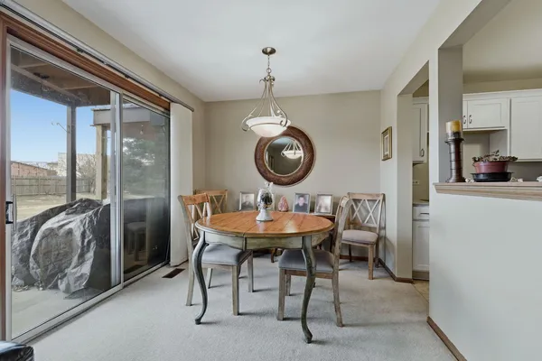 $265,000 | 1215 Williams Port Drive, Unit 2, Westmont, IL 60559