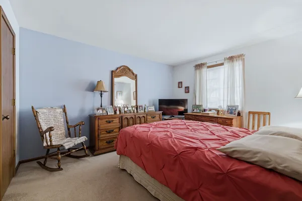 $265,000 | 1215 Williams Port Drive, Unit 2, Westmont, IL 60559