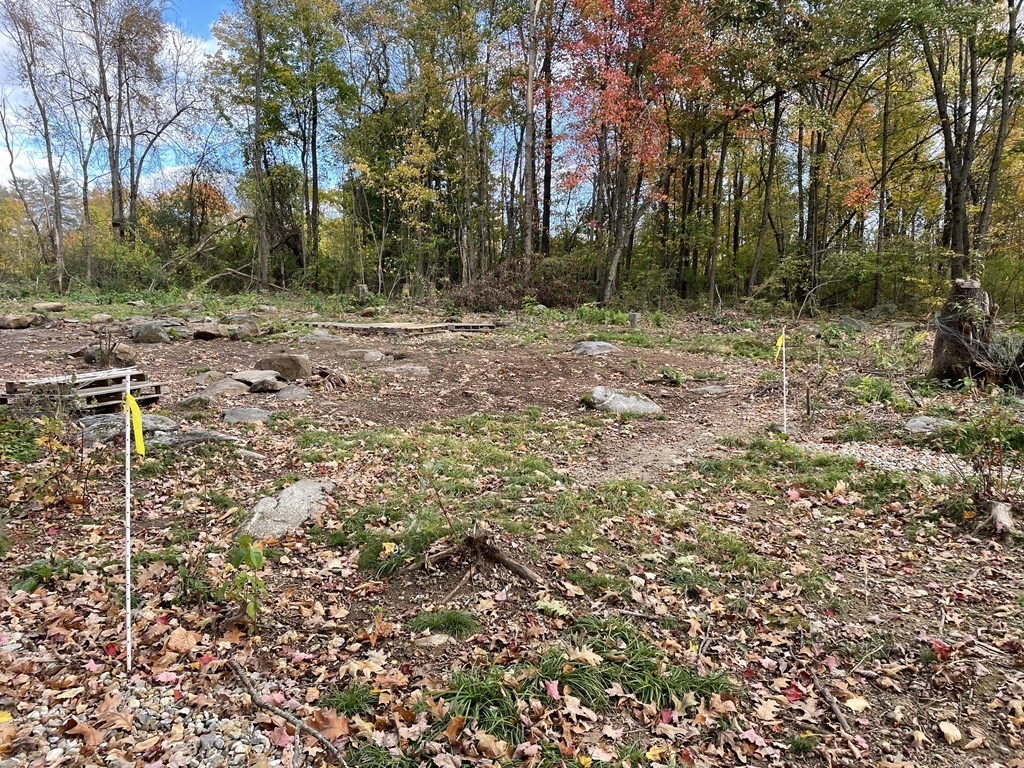 664 North Road Hardwick, MA 01037 - Photo 5 of 9 Gallery Image 5