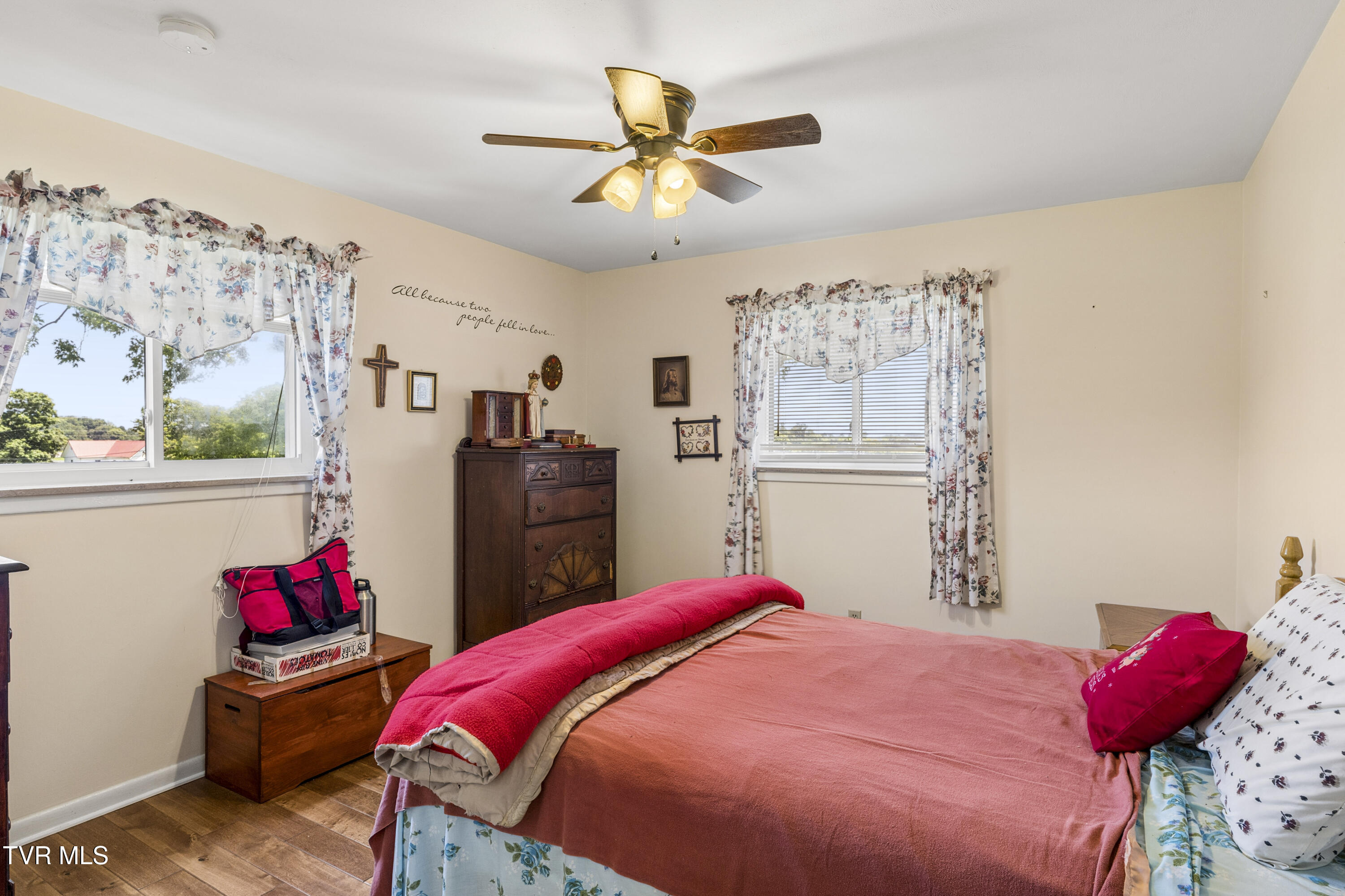 1655 Mary Lamons Road Afton, TN 37616 - Photo 29 of 58 Marylamons-25