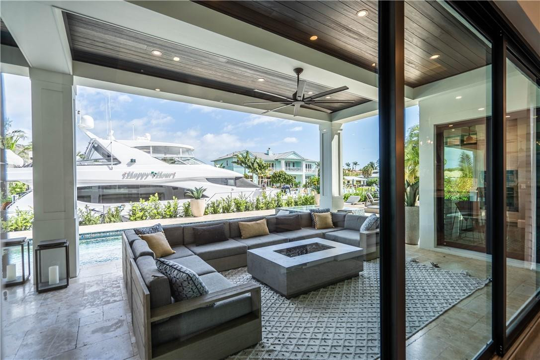 2349 Northeast 24th Street Lighthouse Point, FL 33064 - Photo 24 of 85 Photo 24