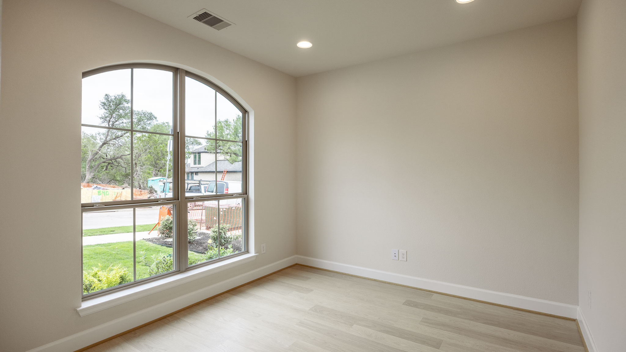 545 River Overlook Road Georgetown, TX 78628 - Photo 5 of 26