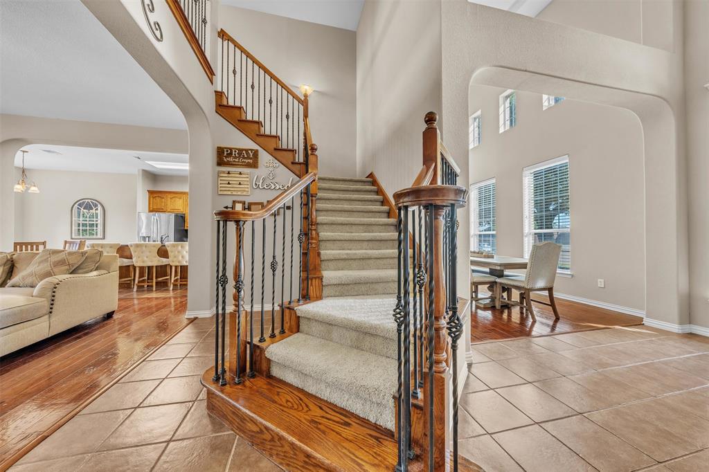 437 Rusty Run Drive Midlothian, TX 76065 - Photo 5 of 40 a view of entryway livingroom and hall