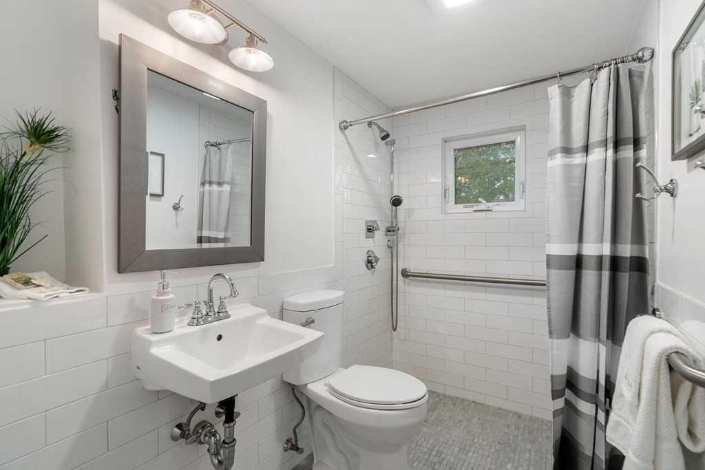 181 Channing Road Belmont, MA 02478 - Photo 8 of 17 Gallery Image 8