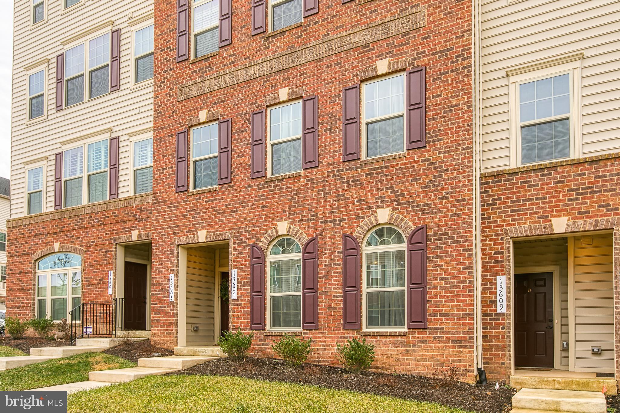 13607 Rockingham Lane Gainesville, VA 20155 - Photo 3 of 37