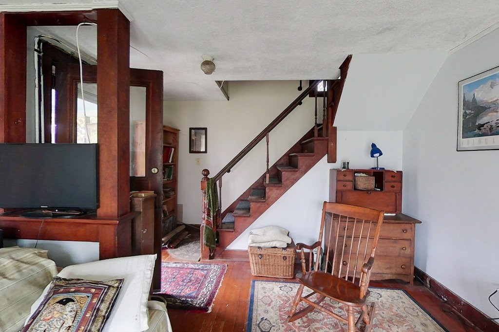 776 Wapping Road Portsmouth, RI 02871 - Photo 7 of 50