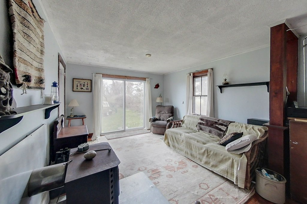 776 Wapping Road Portsmouth, RI 02871 - Photo 8 of 50