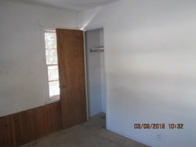 1614 Miller Road Kalamazoo, MI 49001 - Photo 13 of 23 IMG_5895.JPG