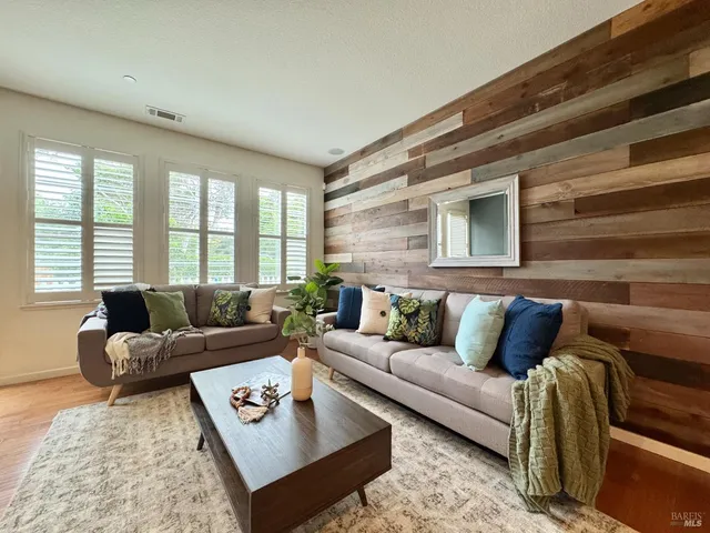 $749,000 | 2010 Appollo Court, Napa, CA 94559