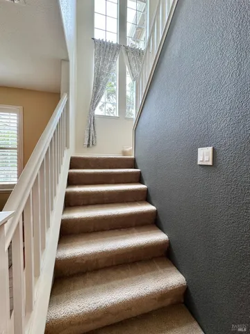 $749,000 | 2010 Appollo Court, Napa, CA 94559