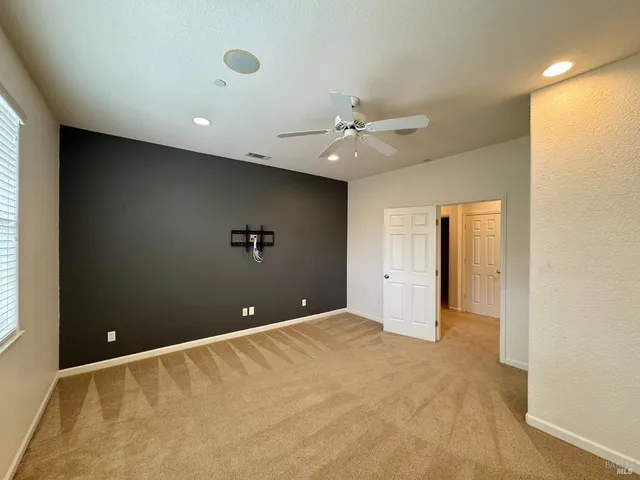 $749,000 | 2010 Appollo Court, Napa, CA 94559