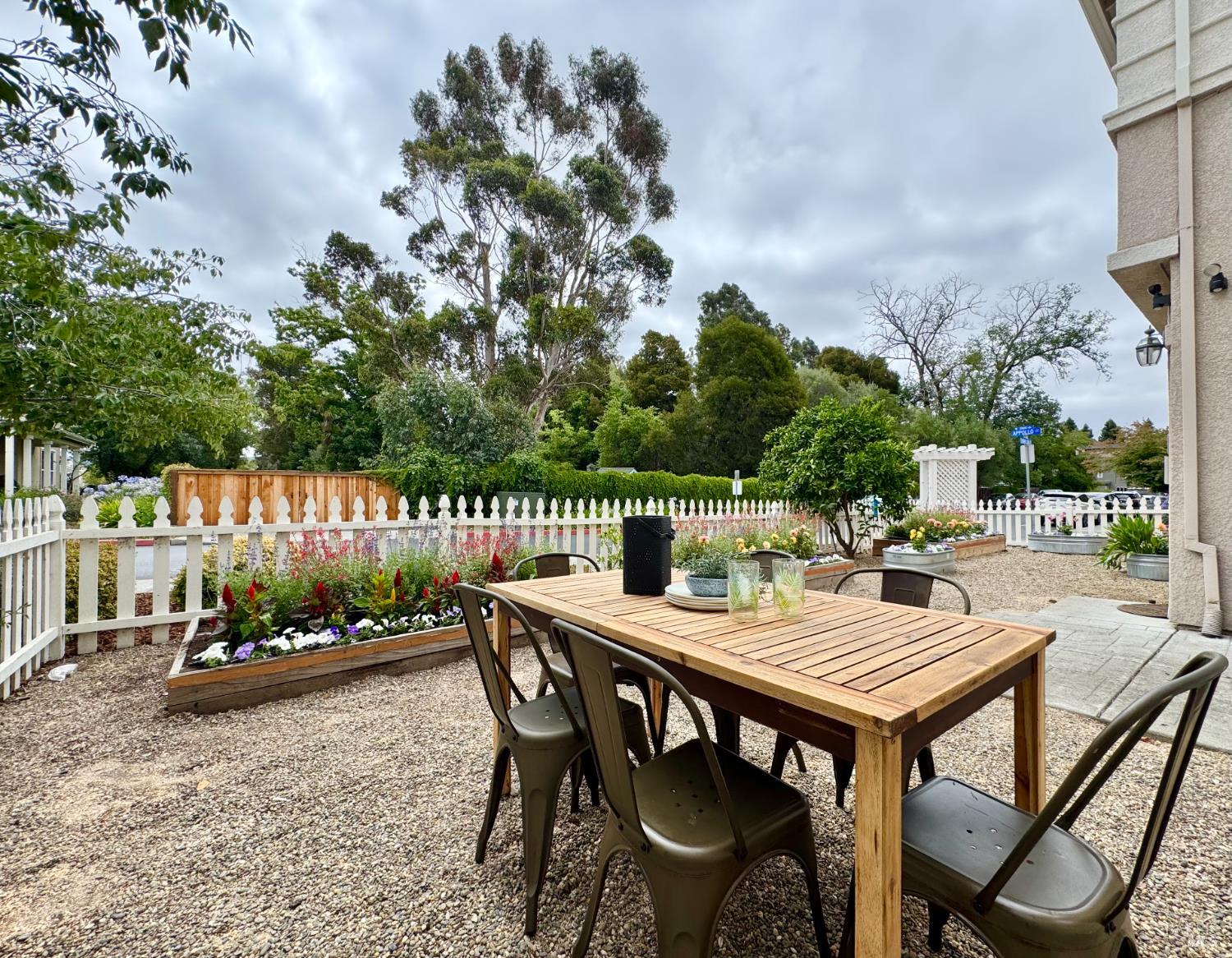 2010 Appollo Court Napa, CA 94559 - Photo 39 of 44