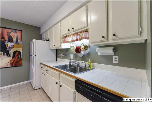 509 Running Brook Road, Unit 509 Birmingham, AL 35226 - Photo 8 of 32