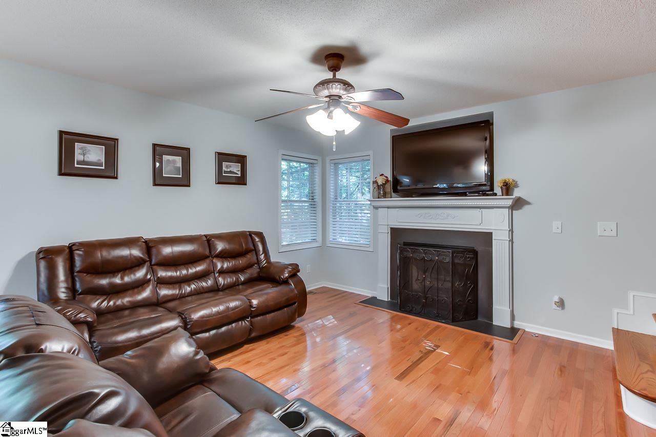 420 Ridgeway Court Easley, SC 29640 - Photo 14 of 36