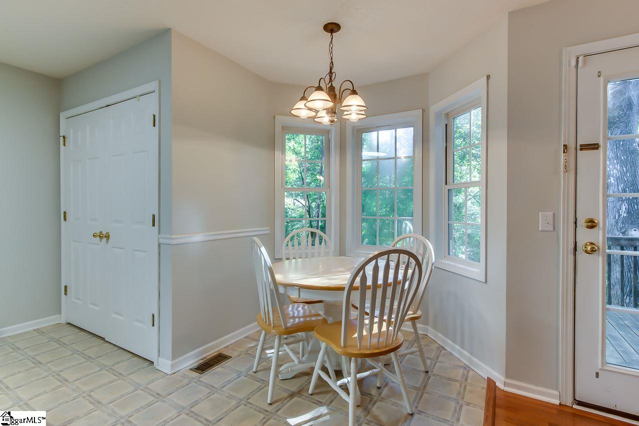 420 Ridgeway Court Easley, SC 29640 - Photo 9 of 36