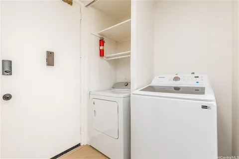 $500,000 | 555 University Avenue, Unit 3503, Honolulu, HI 96826