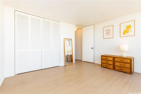 $500,000 | 555 University Avenue, Unit 3503, Honolulu, HI 96826