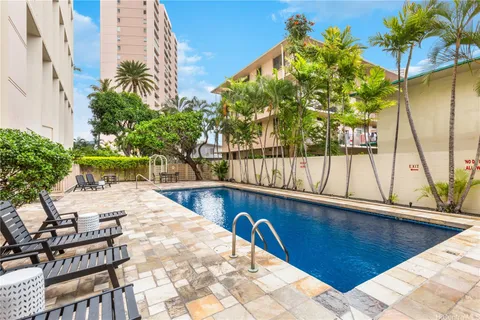 $500,000 | 555 University Avenue, Unit 3503, Honolulu, HI 96826