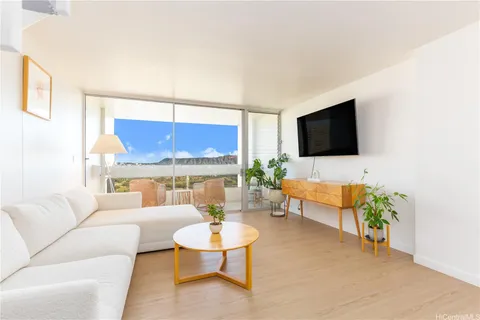$500,000 | 555 University Avenue, Unit 3503, Honolulu, HI 96826