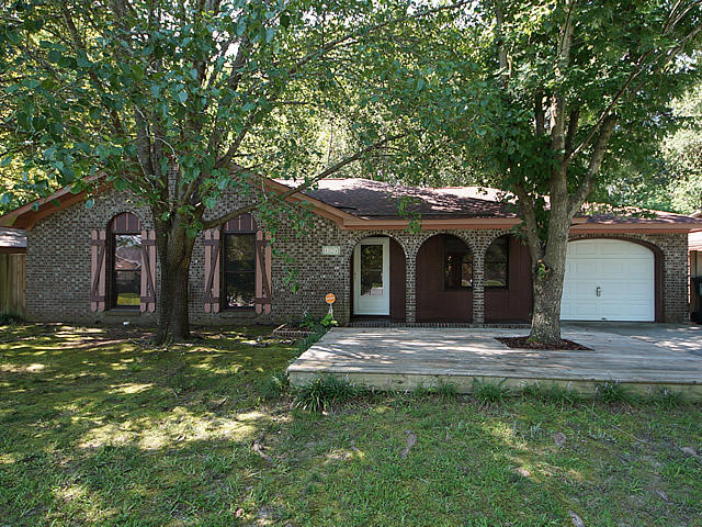 82 Princeton Road Goose Creek, SC 29445 - Photo 24 of 27 View of Front of Home