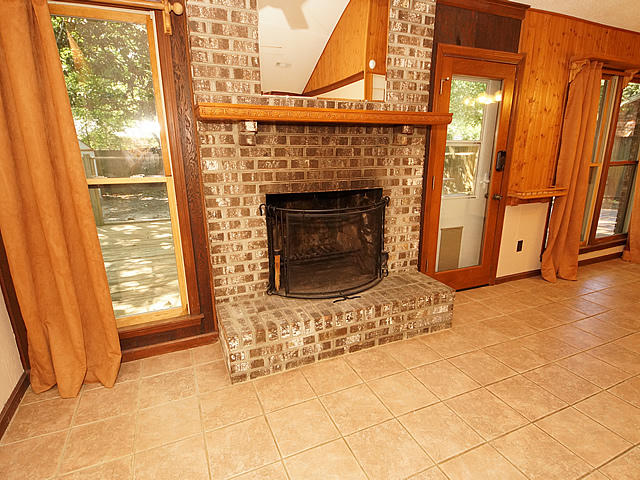 82 Princeton Road Goose Creek, SC 29445 - Photo 4 of 27 Wood Burning Fireplace