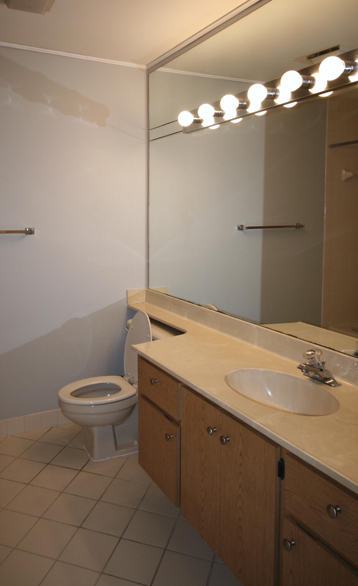 141 Seashore Drive Jupiter, FL 33477 - Photo 11 of 16 IMG_9280