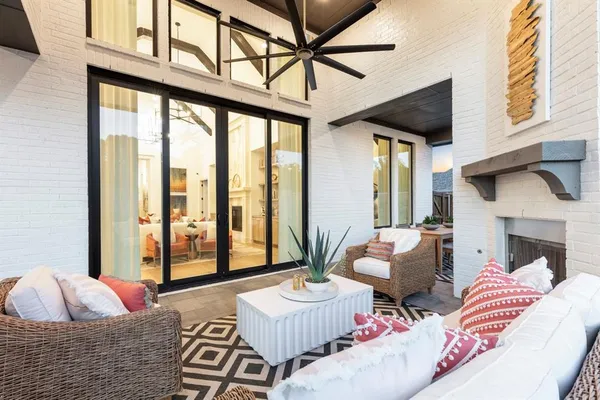 $999,990 | 2408 Grand Teton Lane, Celina, TX 75009